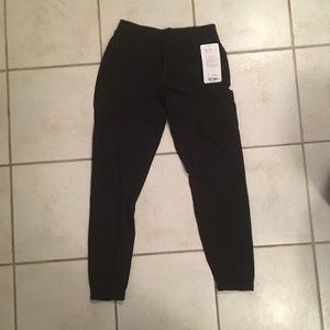 Lulu surge jogger